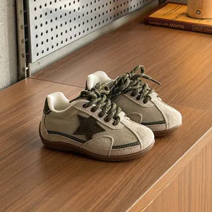 Kids retro star training shoes, khaki corduroy design with comfortable soft rubber sole.