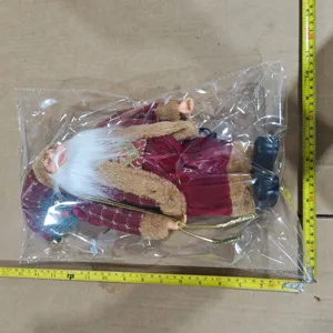 Muñeco de peluche de Papá Noel de pie para la decoración de ventana de Navidad
