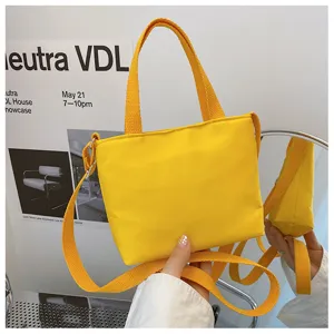Mini sac cabas bandoulière en nylon jaune sac à main décontracté pour femmes pour un usage quotidien