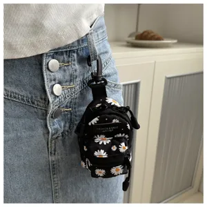Mini schwarzer Gänseblümchen Rucksack Anhänger Tasche, süße Kopfhörer Tasche für Damen.