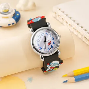 Kinder Quarzarmbanduhr mit niedlichem Astronauten Silikonarmband und klaren Zahlen für Kinder.