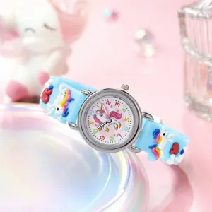 Kinder Quarzuhr mit süßem Einhorn Silikonarmband und buntem Zifferblatt für Kinder.