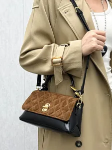 Korean style simple quilted baguette shoulder bag for women, chic color-blocking handbag.