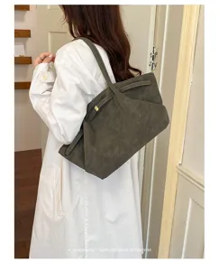 Minimalist dark grey leather shoulder tote bag, detailed stitching, elegant casual daily wear