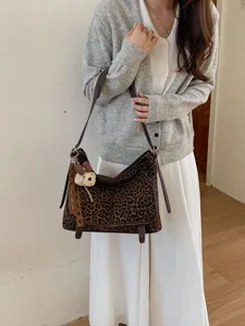 Trendy leopard print shoulder bag stylish suede tote bag casual everyday crossbody bag