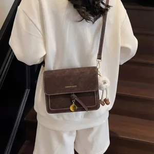 Retro brown shoulder crossbody bag detail, vintage PU leather small square bag with pendant
