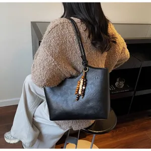 Classic autumn winter retro large capacity commuter shoulder tote bag with chic bead pendant