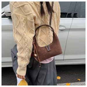 Stylish retro suede shoulder bag for women, perfect for autumn and winter daily wear.
