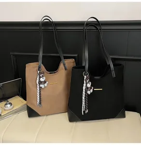 Large capacity suede minimalist casual tote shoulder bag, stylish daily commuting bag for women.