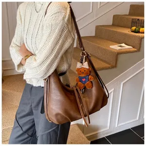 Brown PU leather shoulder bag, large slouchy hobo handbag for autumn commuting daily use.