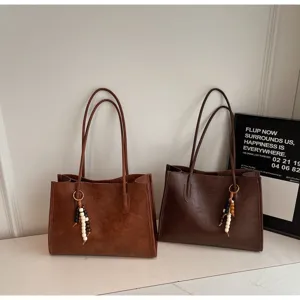 Classic large capacity PU leather tote bag, retro shoulder bag for daily commuting and office.