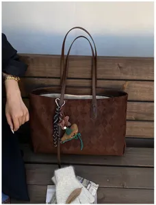 Brown suede diamond lattice tote bag for women, large capacity retro commuting shoulder bag.