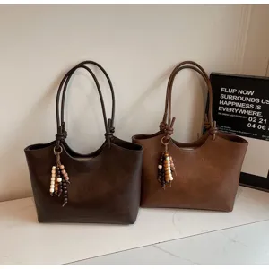 Minimalist retro autumn winter large capacity shoulder tote bag chic PU leather handbag
