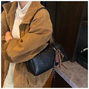 Vintage black PU leather bowling bag underarm shoulder bag casual chic commuter handbag for women