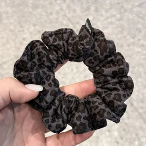 Scrunchie per capelli con stampa leopardata vintage da donna, accessorio elastico in tessuto