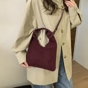 Autumn winter vintage large capacity hobo shoulder crossbody bag for women daily commute style