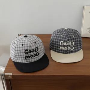 Gorra snapback de cuadros para niños con bordado Good mood, sombrero de ala plana.