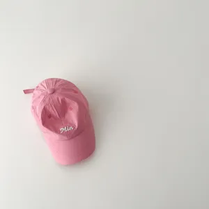 Children sun protection pink baseball cap, quick-drying summer duck tongue hat with Min text.