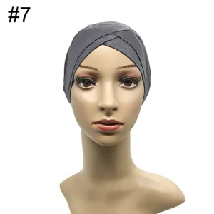Graue Modal-Kreuz-Vorderseite Innere Kappe Detailansicht, bequemer elastischer Turban.