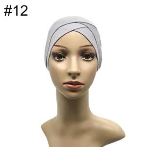 Modal Kreuz Vorderseite Innenkappe Detail, elastisches Hijab Kappe Design, bequeme Grautöne.