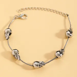 Gotische punk stijl zilveren schedel armband voor man en vrouw, vintage metalen sieraden.