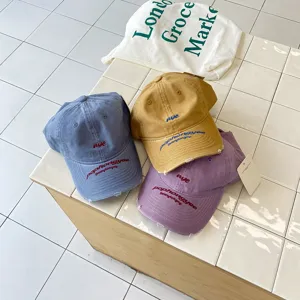 Berretto da baseball ricamato per bambini morbido cotone cappello multicolore set dettagli
