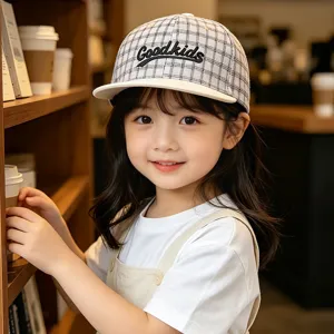 Gorra de béisbol de ala plana a cuadros para niños, bordada, estilo hip-hop urbano.