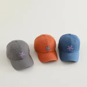 Kids baseball cap with cute star embroidery, cotton casual sun hat for boys and girls.