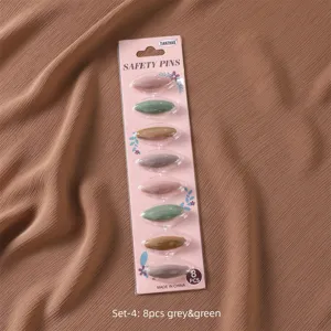 Colorful plastic safety pins set of 8 pieces, ideal for hijab, scarves and anti-exposure use.