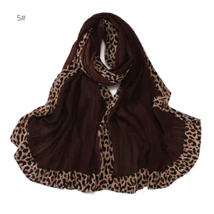 Écharpe châle longue en coton lin doux à bord imprimé léopard plissé automne hiver.