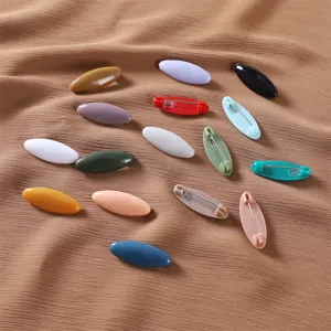 Colorful plastic hijab pins and scarf clips set, secure anti-slip pins for daily wear.