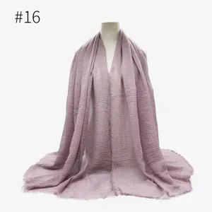 Sciarpa hijab stola stropicciata tinta unita per donna, materiale cotone TR leggero con frange.