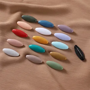 Colorful plastic safety pins hijab clips anti-exposure scarf brooches decorative pins.