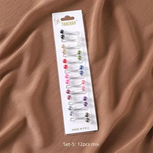 Bunte Perlen U-foermige Hijab Nadeln Set 12 Stueck gemischte Farbe Schal Befestigungsclips.