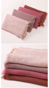 Femme écharpe unie plissée 100% rayon avec bord à franges, foulard doux et respirant.
