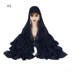 Dunkelblaue Baseballkappe integriert mit langem Chiffon Hijab Schal, Detailansicht Sport.