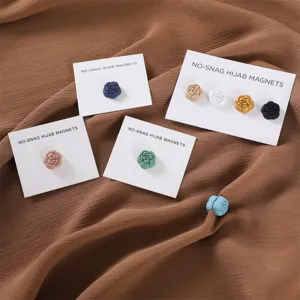 Camelia bloem hijab magneten, sterke magnetische pspelden voor sjaals en omslagdoeken.