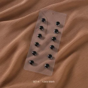 Schwarze runde magnetische Schalclips, 12er-Set auf transparenter Karte vielseitig.