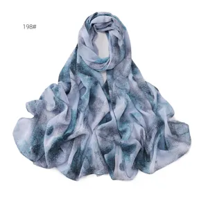 Sciarpa hijab in chiffon stampata sfumata grigio blu lunga elegante accessorio da donna