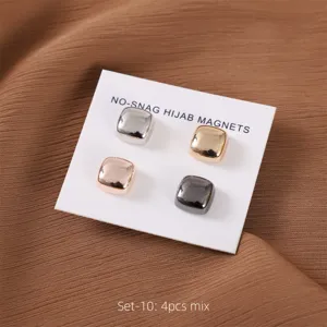 Set van 4 vierkante metalen hijab magneten, sjaalspelden voor dames gedetailleerde weergave.