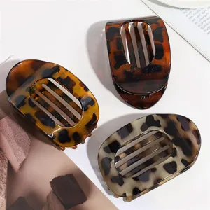 Pinzas de pelo redondas planas de leopardo, elegantes pinzas de tiburon para uso diario.