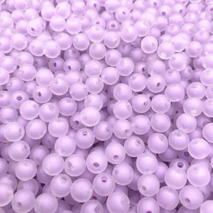 Matte lila Acrylperlen fuer DIY handgemachte Schmuckherstellung, Armhaende und Ketten.