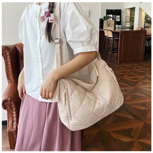 Large capacity quilted nylon shoulder bag casual versatile tote handbag for women daily commuting