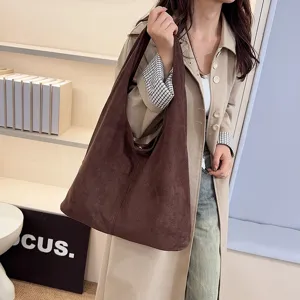 Vrouwen grote capaciteit bruine suede schoudertas slouchy shopper casual handtas