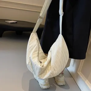 Borsa a tracolla plissettata stile coreano da donna, grande capacità borsa a sacco bianca.