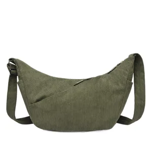 Groene corduroy schoudertas, grote capaciteit casual Japanse stijl halve maan dumpling tas.