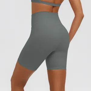 Pantaloncini da yoga a vita alta per donna, abbigliamento fitness traspirante e modellante.