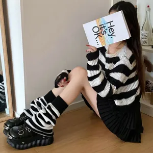 Y2K gestreifte Beinwärmer für Damen, gemütliche Wintermode Socken und Stiefelstulpen.