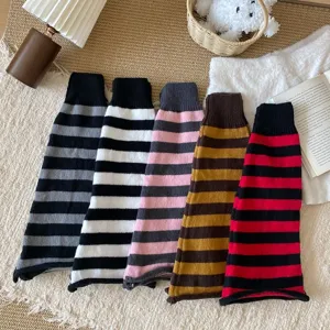 Y2K gestrickte gestreifte Beinwärmer, gemütliche warme Wintersocken für Damen und Mädchen.