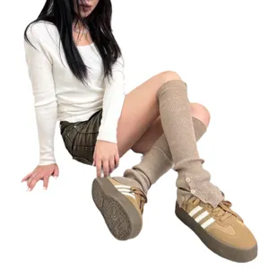 Grobe Strick Beinwärmer Damen Herbst Winter lange Stulpen Knöpfe seitlich Schlitz Socken